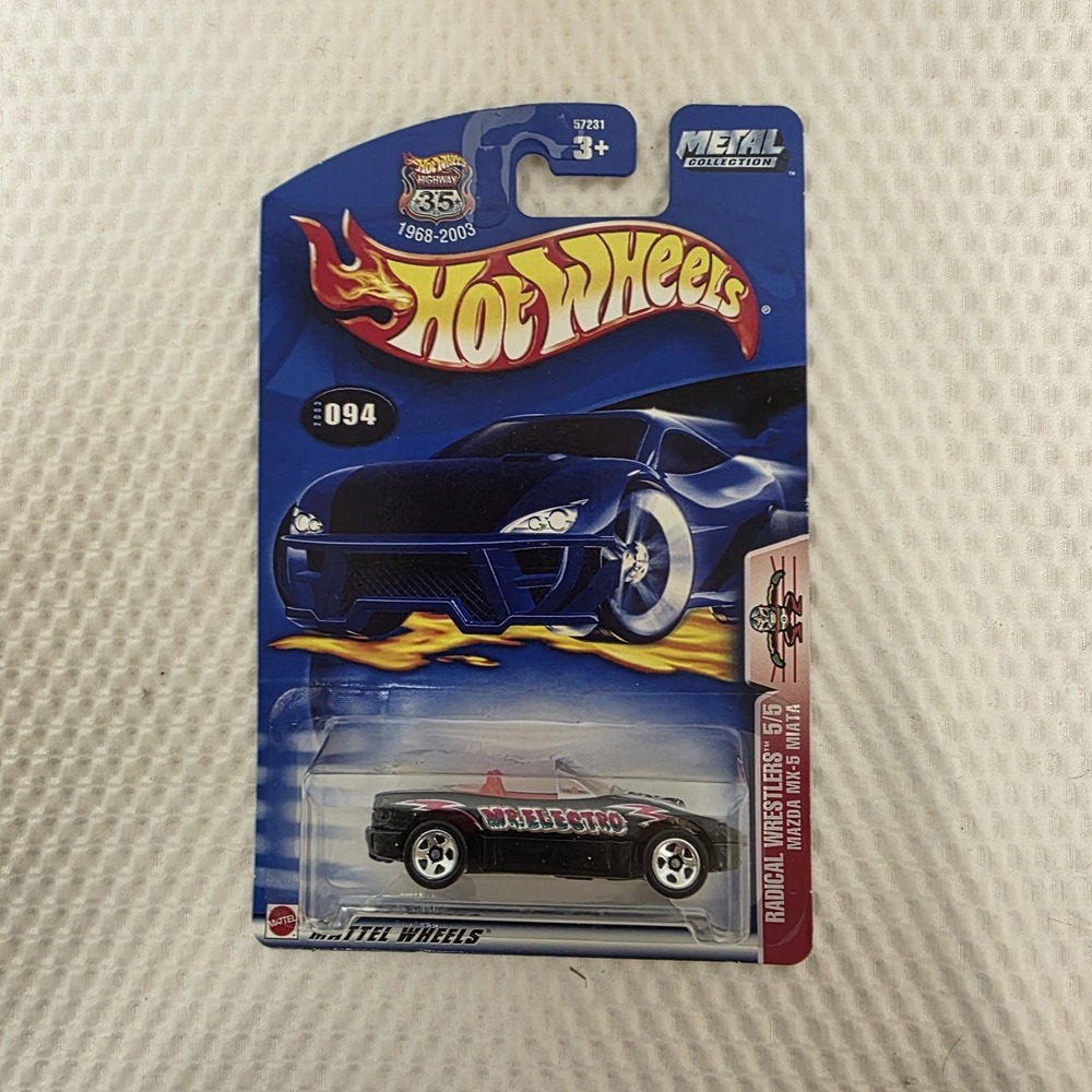 Hot Wheels 2003 #094 Radical Wrestlers Series 5/5 Mazda MX-5 Miata